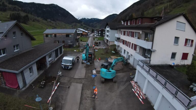 Strassenbau_Leitungsbau_Maschinenpark