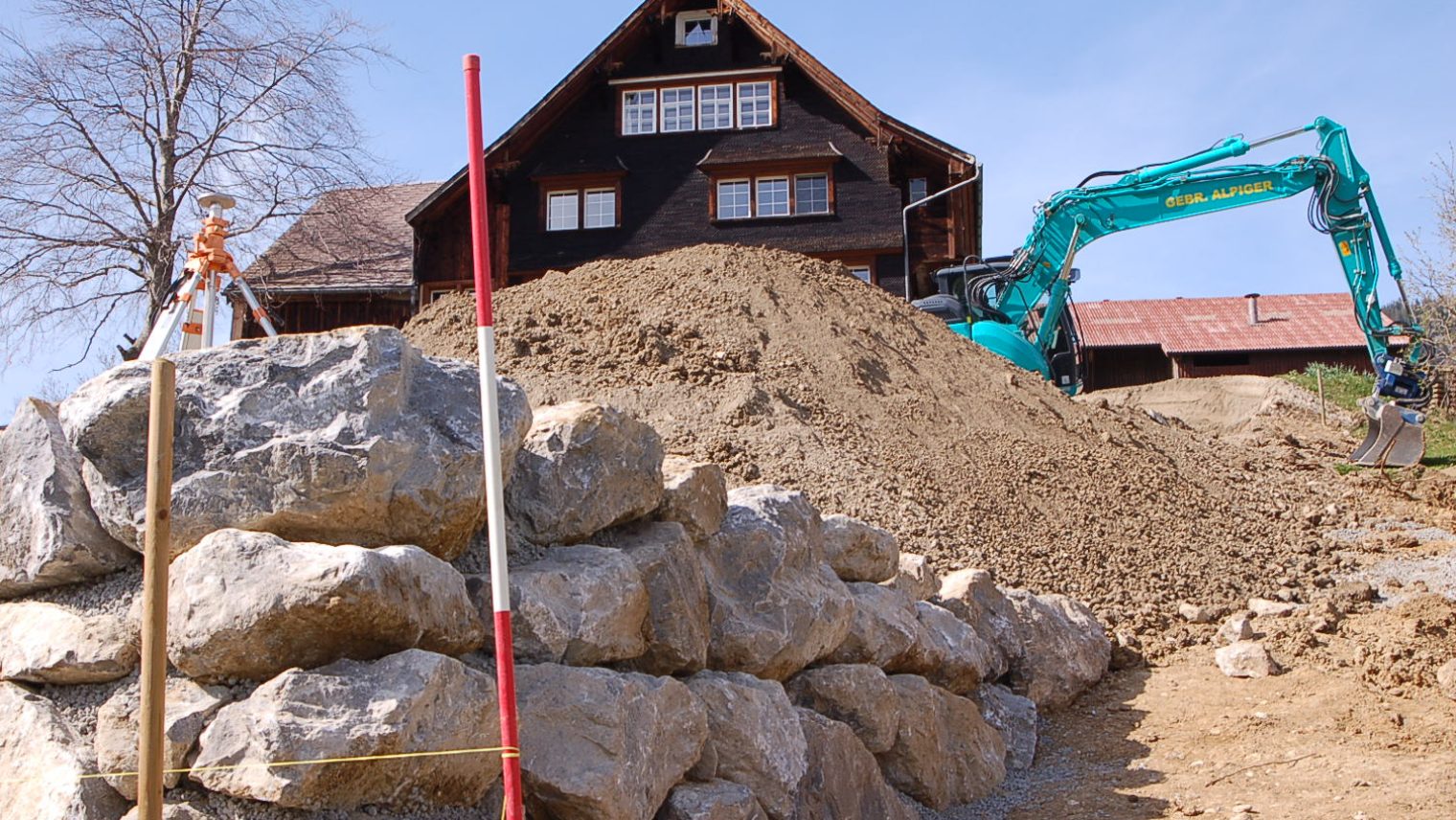 Gartenterrassierung Dösliweg